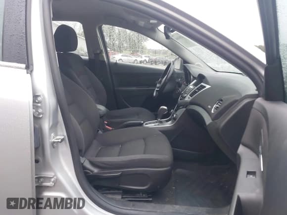 ✅ 2014 Chevrolet Cruze 1LT • VIN: 1G1PC5SB2E7463296 • Лот: 43561666. Опубликован ранее на IAAI с пробегом 85 432 миль. Бесплатный доступ к архиву аукционных продаж из США и подробный отчёт об истории автомобиля на DreamBid. Изображение 5.