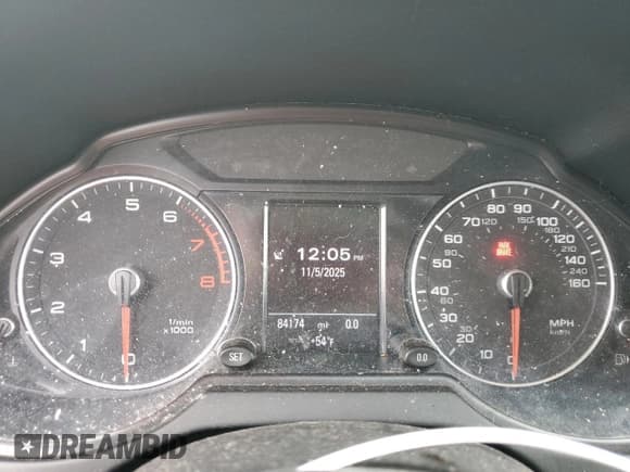 ✅ 2014 Audi Q5 Premium Plus • VIN: WA1LFAFP7EA062691 • Lot: 90933995. Wystawiony na Copart z przebiegiem 84 174 mil. Bezpłatny archiwum sprzedaży aukcyjnych z USA i szczegółowy raport historii pojazdu na DreamBid. Zdjęcie 9.