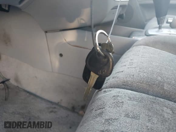 ✅ 2006 Hyundai Sonata GLS • VIN: 5NPEU46C36H135245 • Лот: 43643043. Опубликован ранее на IAAI с пробегом 119 640 миль. Бесплатный доступ к архиву аукционных продаж из США и подробный отчёт об истории автомобиля на DreamBid. Изображение 11.