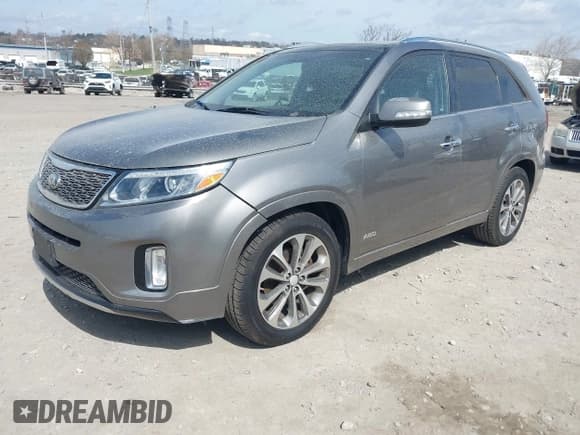 ✅ 2014 Kia Sorento SX Limited • VIN: 5XYKWDA77EG433116 • Lot: 41919272. Wystawiony na IAAI z przebiegiem 111 405 mil. Bezpłatny archiwum sprzedaży aukcyjnych z USA i szczegółowy raport historii pojazdu na DreamBid. Zdjęcie 2.