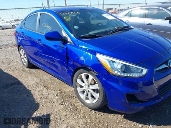 2014 Hyundai Accent GLS с VIN KMHCU4AE7EU618642, выставлен на аукционе IAAI как лот 43103950 с пробегом 87 702 миль миль и . История ставок и продаж доступна на DreamBid. Изображение 6.