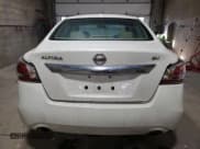 ✅ 2015 Nissan Altima SL • VIN: 1N4AL3AP2FC431526 • Lot: 87284515. Listed on Copart with 105,630 mi. Free auction sales archive from the USA and detailed vehicle history report at DreamBid. Image 6.