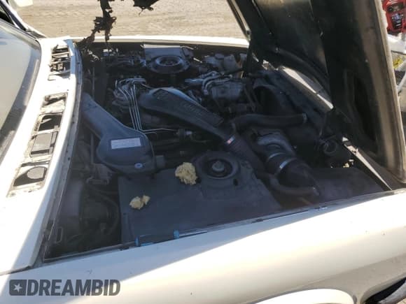 ✅ 1990 Bentley Arnage • VIN: SCBZR03D1LCX31893 • Лот: 67332204. Опубликован ранее на Copart с пробегом 47 638 миль. Бесплатный доступ к архиву аукционных продаж из США и подробный отчёт об истории автомобиля на DreamBid. Изображение 11.