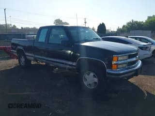 ✅ 1996 Chevrolet Silverado 1500 • VIN: 1GCEK19R9TE248987 • Lot: 42683165. Wystawiony na IAAI z przebiegiem 182 183 mil. Bezpłatny archiwum sprzedaży aukcyjnych z USA i szczegółowy raport historii pojazdu na DreamBid. Zdjęcie 1.