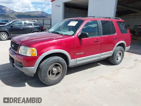 ✅ 2002 Ford Explorer XLT • VIN: 1FMZU63E52ZB51528 • Лот: 42130332. Опубликован ранее на IAAI с пробегом 182 361 миль. Бесплатный доступ к архиву аукционных продаж из США и подробный отчёт об истории автомобиля на DreamBid. Изображение 2.