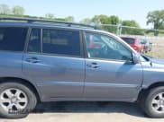 ✅ 2006 Toyota Highlander w/3rd Row • VIN: JTEDP21A760113206 • Lot: 42838647. Wystawiony na IAAI z przebiegiem 161 132 mil. Bezpłatny archiwum sprzedaży aukcyjnych z USA i szczegółowy raport historii pojazdu na DreamBid. Zdjęcie 12.