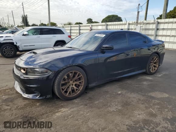 ✅ 2018 Dodge Charger R/T Scat Pack • VIN: 2C3CDXGJXJH254244 • Лот: 92025045. Опубликован ранее на Copart с пробегом 53 700 миль. Бесплатный доступ к архиву аукционных продаж из США и подробный отчёт об истории автомобиля на DreamBid. Изображение 1.