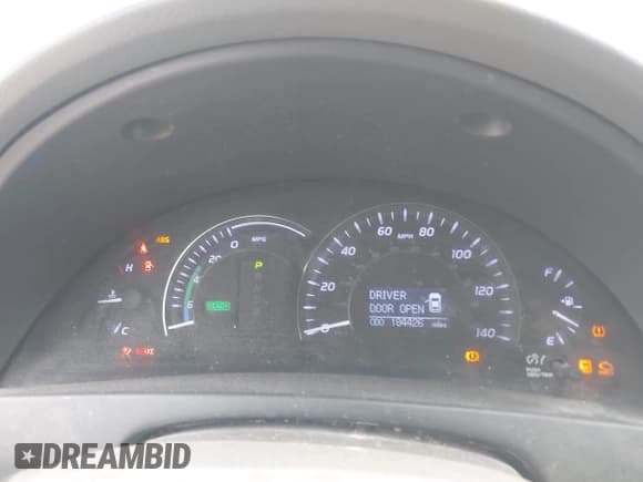 ✅ 2010 Toyota Camry • VIN: 4T1BB3EK7AU116168 • Lot: 43268373. Wystawiony na IAAI z przebiegiem 184 426 mil. Bezpłatny archiwum sprzedaży aukcyjnych z USA i szczegółowy raport historii pojazdu na DreamBid. Zdjęcie 7.