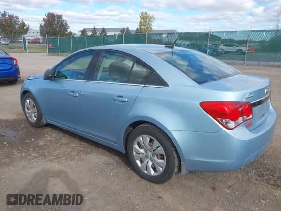 2012 Chevrolet Cruze LS с VIN 1G1PC5SH5C7272151, выставлен на аукционе IAAI как лот 43394159 с пробегом 113 798 миль миль и . История ставок и продаж доступна на DreamBid. Изображение 3.