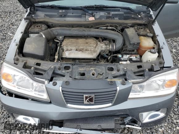 ✅ 2006 Saturn VUE • VIN: 5GZCZ63446S877008 • Lot: 49627595. Wystawiony na Copart z przebiegiem 140 373 mil. Bezpłatny archiwum sprzedaży aukcyjnych z USA i szczegółowy raport historii pojazdu na DreamBid. Zdjęcie 13.