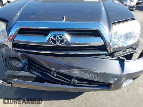 ✅ 2008 Toyota 4Runner SR5 • VIN: JTEZU14R88K019756 • Lot: 43676414. Wystawiony na IAAI z przebiegiem 63 845 mil. Bezpłatny archiwum sprzedaży aukcyjnych z USA i szczegółowy raport historii pojazdu na DreamBid. Zdjęcie 17.