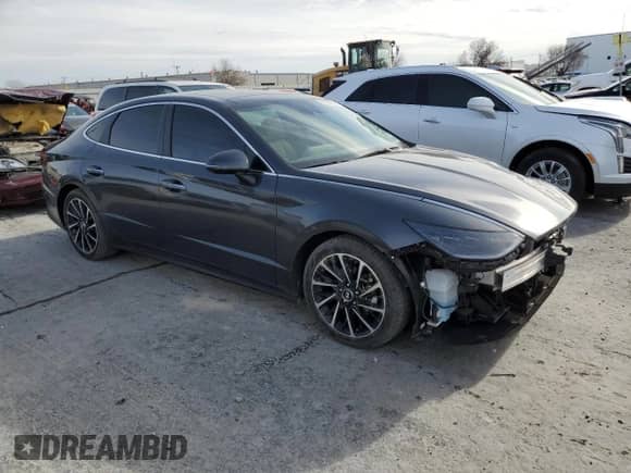 ✅ 2021 Hyundai Sonata Limited • VIN: 5NPEH4J27MH073283 • Lot: 72434362. Listed on Copart with 16,550 mi miles. Access the free auction sales archive from the USA and view a detailed vehicle history report at DreamBid. Image 4.