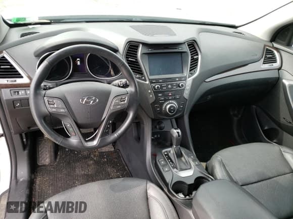 ✅ 2017 Hyundai Santa Fe Ultimate • VIN: 5NMZWDLA3HH046631 • Лот: 47551843. Опубликован ранее на Copart с пробегом 67 885 миль. Бесплатный доступ к архиву аукционных продаж из США и подробный отчёт об истории автомобиля на DreamBid. Изображение 8.