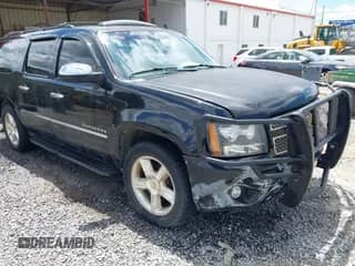 2013 Chevrolet Suburban LTZ с VIN 1GNSKKE7XDR267921, выставлен на аукционе IAAI как лот 42192231 с пробегом 243 600 миль миль и . История ставок и продаж доступна на DreamBid. Изображение 1.