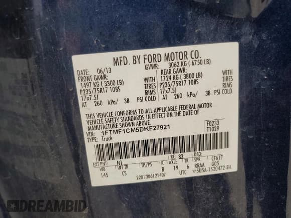 ✅ 2013 Ford F-150 XL • VIN: 1FTMF1CM5DKF27921 • Lot: 93141745. Wystawiony na Copart z przebiegiem 99 146 mil. Bezpłatny archiwum sprzedaży aukcyjnych z USA i szczegółowy raport historii pojazdu na DreamBid. Zdjęcie 12.