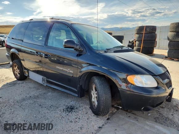 ✅ 2004 Dodge Caravan SXT • VIN: 2D4GP44L84R615741 • Лот: 81887895. Опубликован ранее на Copart с пробегом 102 795 миль. Бесплатный доступ к архиву аукционных продаж из США и подробный отчёт об истории автомобиля на DreamBid. Изображение 4.