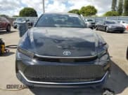 ✅ 2023 Toyota Crown Limited • VIN: JTDAAAAF5P3003012 • Лот: 89436505. Опубликован ранее на Copart с пробегом 13 057 миль. Бесплатный доступ к архиву аукционных продаж из США и подробный отчёт об истории автомобиля на DreamBid. Изображение 5.