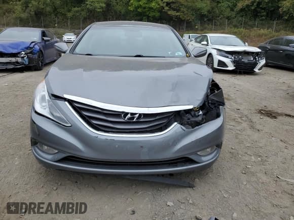 ✅ 2013 Hyundai Sonata GLS • VIN: 5NPEB4AC7DH708299 • Lot: 72845744. Listed on Copart with 140,701 mi. Free auction sales archive from the USA and detailed vehicle history report at DreamBid. Image 5.