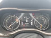 ✅ 2017 Jeep Cherokee Latitude • VIN: 1C4PJMCS6HW577074 • Lot: 93337245. Wystawiony na Copart z przebiegiem 55 459 mil. Bezpłatny archiwum sprzedaży aukcyjnych z USA i szczegółowy raport historii pojazdu na DreamBid. Zdjęcie 9.