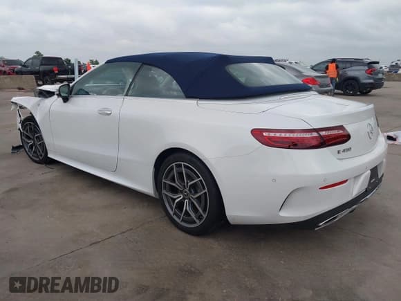 ✅ 2023 Mercedes-Benz E 450 • VIN: W1K1K5KB8PF208845 • Лот: 42120595. Опубликован ранее на IAAI с пробегом 13 441 миль. Бесплатный доступ к архиву аукционных продаж из США и подробный отчёт об истории автомобиля на DreamBid. Изображение 3.