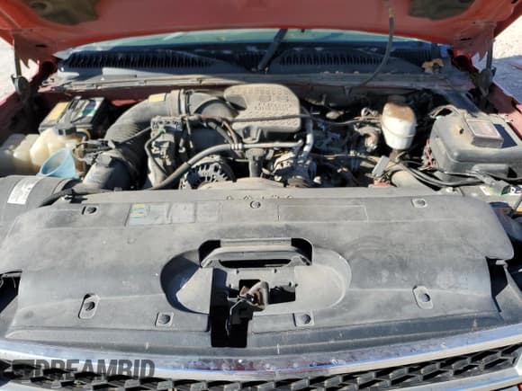 ✅ 2006 Chevrolet Silverado 2500HD LT1 • VIN: 1GCHC23D66F271008 • Lot: 86060564. Wystawiony na Copart z przebiegiem Nie podano. Bezpłatny archiwum sprzedaży aukcyjnych z USA i szczegółowy raport historii pojazdu na DreamBid. Zdjęcie 12.