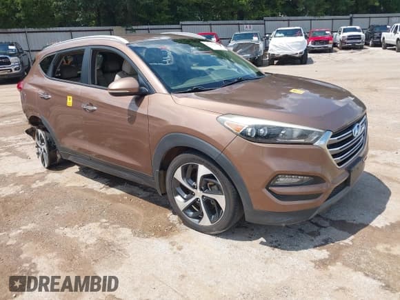 ✅ 2016 Hyundai Tucson Limited • VIN: KM8J33A21GU106243 • Лот: 43121239. Опубликован ранее на IAAI с пробегом 136 487 миль. Бесплатный доступ к архиву аукционных продаж из США и подробный отчёт об истории автомобиля на DreamBid. Изображение 1.
