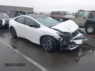 2024 Toyota Prius SE with VIN JTDACACU4R3025222, listed as a IAAI auction lot 43452192 with 5,915 mi miles and . Bid and sale history available at DreamBid. Image 1.