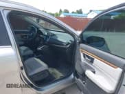 ✅ 2017 Honda CR-V EX-L • VIN: 5J6RW2H81HL057260 • Lot: 42377136. Listed on IAAI with 104,625 mi. Free auction sales archive from the USA and detailed vehicle history report at DreamBid. Image 5.