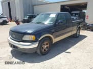 ✅ 1999 Ford F-150 XL • VIN: 1FTRX17L8XKB41339 • Lot: 42764677. Wystawiony na IAAI z przebiegiem Nie podano. Bezpłatny archiwum sprzedaży aukcyjnych z USA i szczegółowy raport historii pojazdu na DreamBid. Zdjęcie 2.