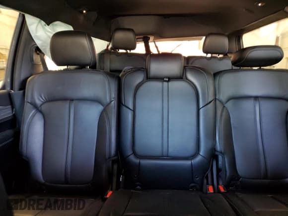 ✅ 2022 Jeep Wagoneer Series II • VIN: 1C4SJVBTXNS178357 • Лот: 80536315. Опубликован ранее на Copart с пробегом 38 005 миль. Бесплатный доступ к архиву аукционных продаж из США и подробный отчёт об истории автомобиля на DreamBid. Изображение 10.