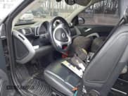 ✅ 2009 Smart fortwo Pure • VIN: WMEEJ31X49K254488 • Lot: 43818664. Listed on IAAI with Not provided. Free auction sales archive from the USA and detailed vehicle history report at DreamBid. Image 5.