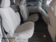 ✅ 2011 Toyota Sienna LE AAS • VIN: 5TDKK3DCXBS067004 • Лот: 43246241. Опубликован ранее на IAAI с пробегом 235 718 миль. Бесплатный доступ к архиву аукционных продаж из США и подробный отчёт об истории автомобиля на DreamBid. Изображение 8.