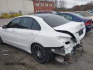 ✅ 2017 Mercedes-Benz C 43 AMG • VIN: 55SWF6EB5HU212555 • Lot: 43624317. Wystawiony na IAAI z przebiegiem 111 486 mil. Bezpłatny archiwum sprzedaży aukcyjnych z USA i szczegółowy raport historii pojazdu na DreamBid. Zdjęcie 3.