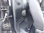 ✅ 2021 Chevrolet Colorado 2WD LT • VIN: 1GCHSCEA3M1260506 • Lot: 43312896. Wystawiony na IAAI z przebiegiem 86 984 mil. Bezpłatny archiwum sprzedaży aukcyjnych z USA i szczegółowy raport historii pojazdu na DreamBid. Zdjęcie 8.