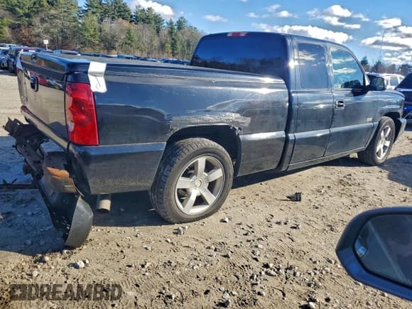 ✅ 2003 Chevrolet Silverado SS • VIN: 2GCEK19N631312708 • Лот: 94217545. Опубликован ранее на Copart с пробегом 230 685 миль. Бесплатный доступ к архиву аукционных продаж из США и подробный отчёт об истории автомобиля на DreamBid. Изображение 3.