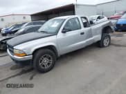 ✅ 2003 Dodge Dakota SLT • VIN: 1D7HL42X83S269082 • Lot: 41890813. Wystawiony na IAAI z przebiegiem Nie podano. Bezpłatny archiwum sprzedaży aukcyjnych z USA i szczegółowy raport historii pojazdu na DreamBid. Zdjęcie 18.