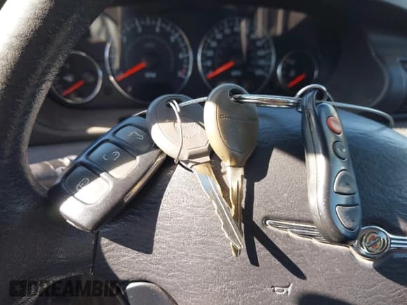 ✅ 2006 Chrysler Sebring • VIN: 1C3EL46XX6N146558 • Lot: 42433120. Wystawiony na IAAI z przebiegiem 123 781 mil. Bezpłatny archiwum sprzedaży aukcyjnych z USA i szczegółowy raport historii pojazdu na DreamBid. Zdjęcie 11.