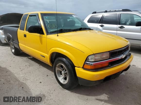2002 Chevrolet S-10 LS с VIN 1GCCS19W628253493, выставлен на аукционе Copart как лот 75365504 с пробегом Не указан миль и Списание • Salvage title. История ставок и продаж доступна на DreamBid. Изображение 4.