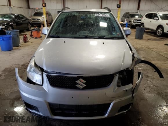✅ 2010 Suzuki SX4 • VIN: JS2YB5A31A6302436 • Lot: 88473455. Wystawiony na Copart z przebiegiem 78 839 mil. Bezpłatny archiwum sprzedaży aukcyjnych z USA i szczegółowy raport historii pojazdu na DreamBid. Zdjęcie 5.