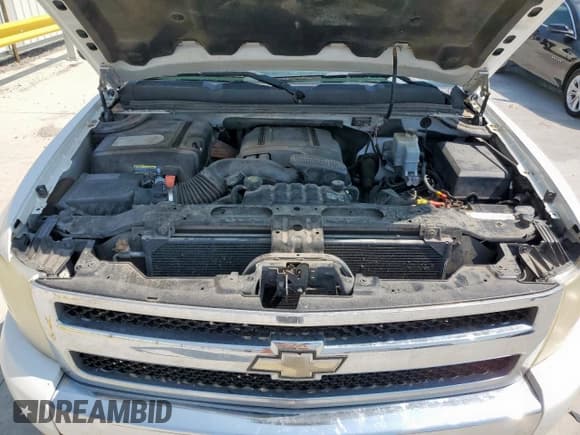 ✅ 2011 Chevrolet Silverado 1500 1HY • VIN: 3GCUKUEJ0BG299878 • Lot: 80078005. Listed on Copart with 168,842 mi. Free auction sales archive from the USA and detailed vehicle history report at DreamBid. Image 11.