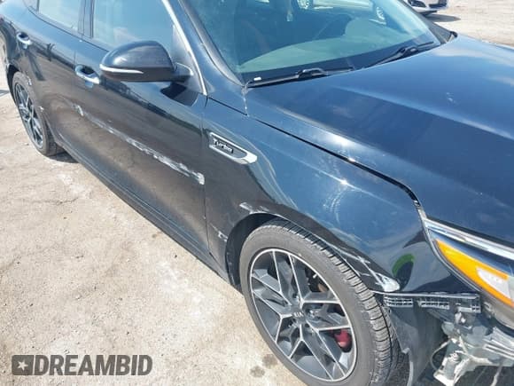 ✅ 2020 Kia Optima SX • VIN: 5XXGW4L2XLG410843 • Lot: 42766956. Wystawiony na IAAI z przebiegiem 107 764 mil. Bezpłatny archiwum sprzedaży aukcyjnych z USA i szczegółowy raport historii pojazdu na DreamBid. Zdjęcie 17.