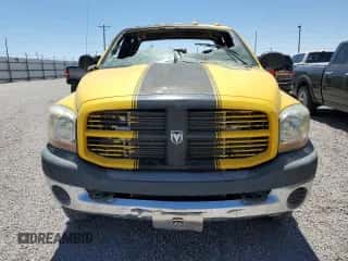 2006 Dodge 3500 ST z VIN 3D7LX38C86G244692, wystawiony jako Copart lot #54423665 z przebiegiem Nie podano mil oraz Szkoda całkowita • Salvage title. Historia ofert i sprzedaży dostępna na DreamBid. Obrazek 5.