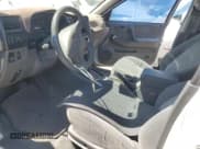 ✅ 2000 Isuzu Rodeo S • VIN: 4S2CK58W3Y4323965 • Лот: 61189435. Опубликован ранее на Copart с пробегом 211 726 миль. Бесплатный доступ к архиву аукционных продаж из США и подробный отчёт об истории автомобиля на DreamBid. Изображение 7.