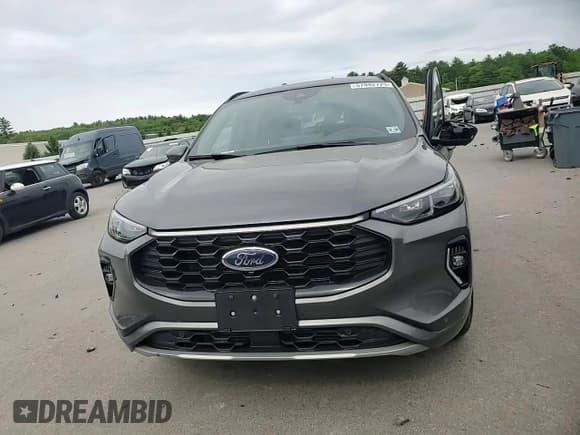 ✅ 2023 Ford Escape ST-Line Elite • VIN: 1FMCU9PA8PUA55816 • Лот: 57942725. Опубликован ранее на Copart с пробегом 4 288 миль. Бесплатный доступ к архиву аукционных продаж из США и подробный отчёт об истории автомобиля на DreamBid. Изображение 14.
