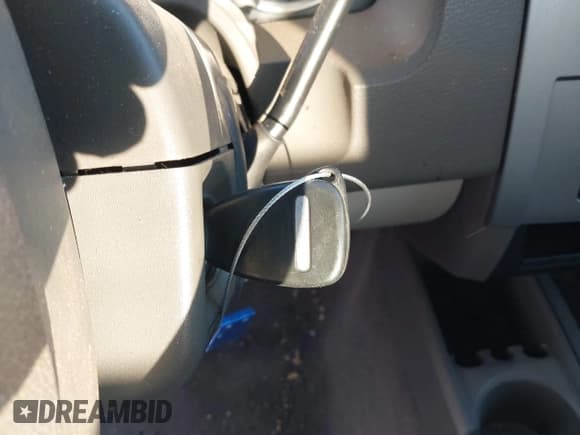 ✅ 2008 Dodge Dakota SLT • VIN: 1D7HE42K58S504608 • Лот: 43606035. Опубликован ранее на IAAI с пробегом 199 213 миль. Бесплатный доступ к архиву аукционных продаж из США и подробный отчёт об истории автомобиля на DreamBid. Изображение 11.