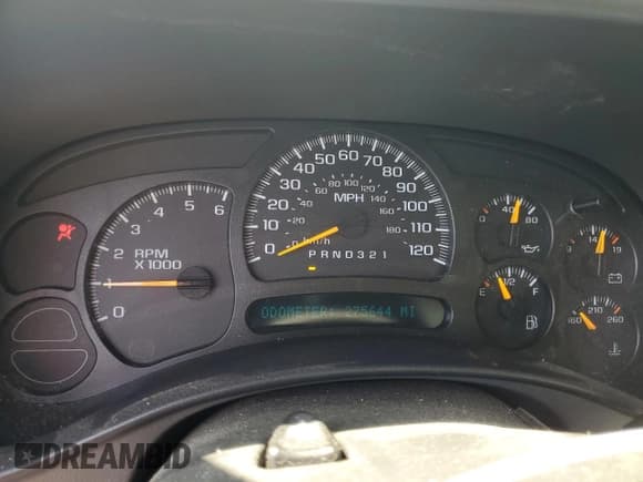 ✅ 2006 GMC Sierra 1500 Work Truck • VIN: 1GTEC14V46E202277 • Lot: 71646195. Listed on Copart with 275,644 mi. Free auction sales archive from the USA and detailed vehicle history report at DreamBid. Image 9.