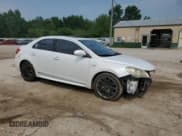 ✅ 2012 Suzuki Kizashi SLS Sport • VIN: JS2RF9A88C6100837 • Lot: 67149345. Wystawiony na Copart z przebiegiem 179 385 mil. Bezpłatny archiwum sprzedaży aukcyjnych z USA i szczegółowy raport historii pojazdu na DreamBid. Zdjęcie 4.