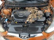 ✅ 2013 Hyundai Veloster w/Black Int • VIN: KMHTC6AD2DU086009 • Lot: 42822625. Wystawiony na Copart z przebiegiem 33 649 mil. Bezpłatny archiwum sprzedaży aukcyjnych z USA i szczegółowy raport historii pojazdu na DreamBid. Zdjęcie 11.