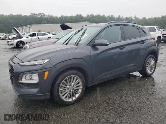 2021 Hyundai Kona SEL z VIN KM8K2CAA6MU741999, wystawiony jako Copart lot #62688565 z przebiegiem 26 536 mil mil oraz Szkoda całkowita • Salvage title. Historia ofert i sprzedaży dostępna na DreamBid. Obrazek 1.