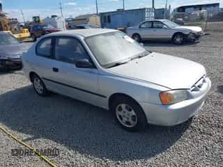 2002 Hyundai Accent z VIN KMHCF35G82U173856, wystawiony jako IAAI lot #42620048 z przebiegiem 128 986 mil mil oraz . Historia ofert i sprzedaży dostępna na DreamBid. Obrazek 1.